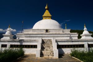 Stupa at Sangchen Dorji Lhendhup nunnery