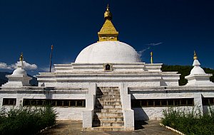 Stupa at Sangchen Dorji Lhendhup nunnery