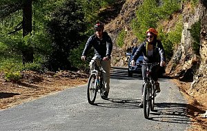 Tamar and Francois cycling to Chelela
